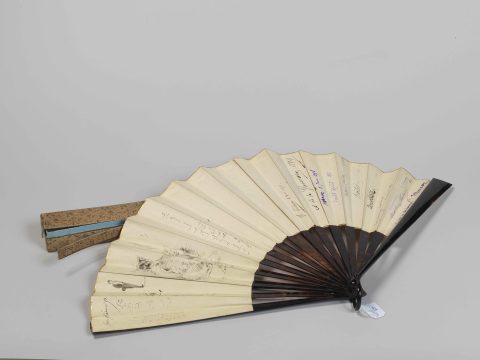 Éventail avec notes et croquis autographes - Auteur(e) non identifié(e)